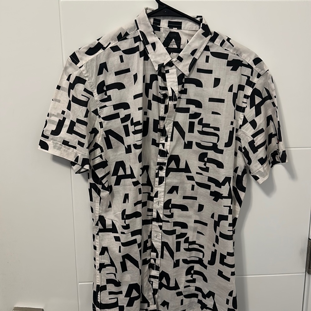 Gas shirt